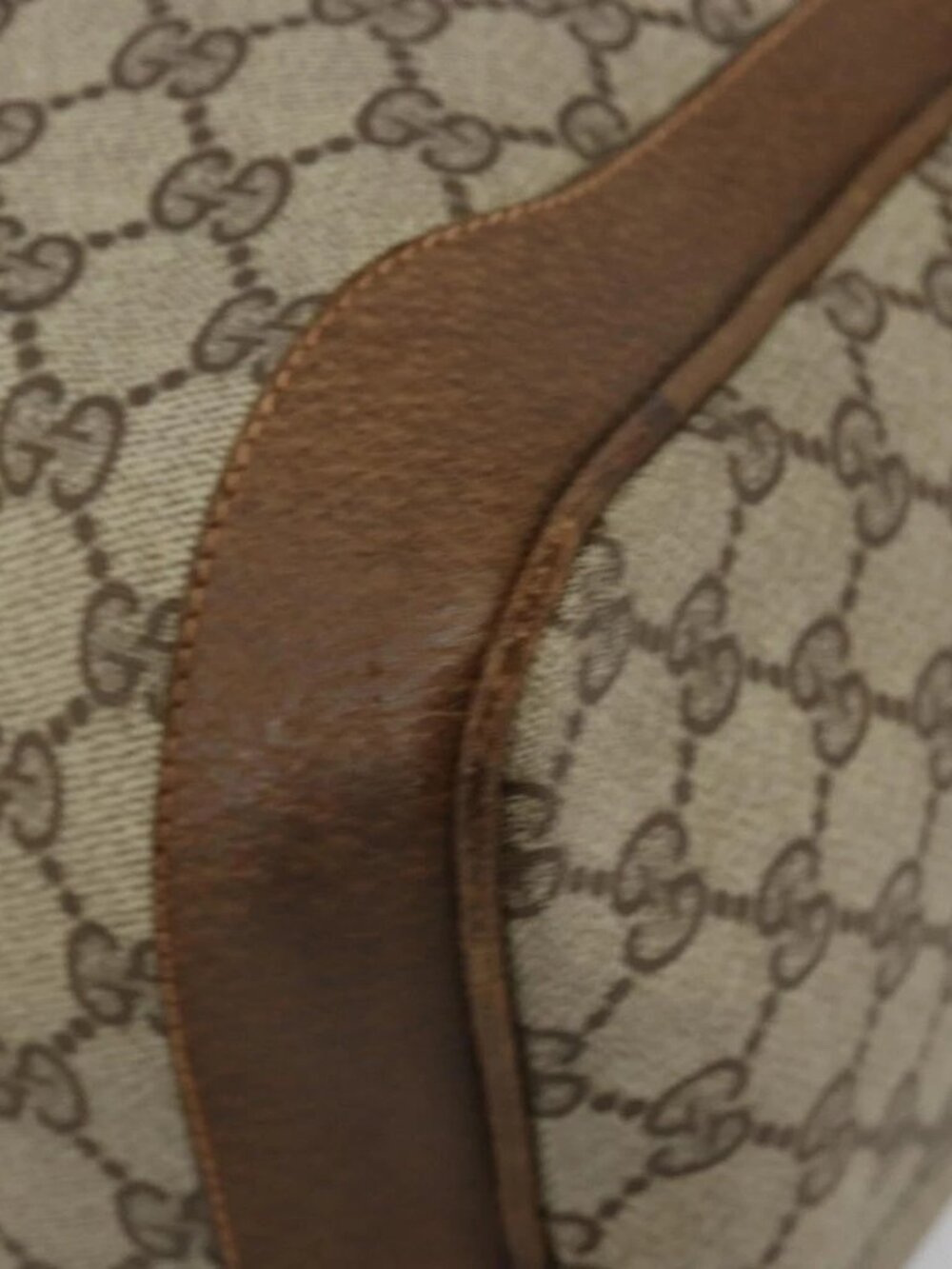 GUCCI GG Supreme Boston Bag PVC Beige Gold Auth 184499 - Picture 11 of 14